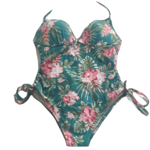 Shade & Shore Other - Shade and shore green floral one piece bathing suit size 34C